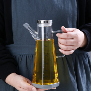 Kitchen Glass Oil Pot with Handle Leak-proof Stainless Steel Lid Oil Bottle Transparent Scale Soy Sauce Vinegar Oil Tank