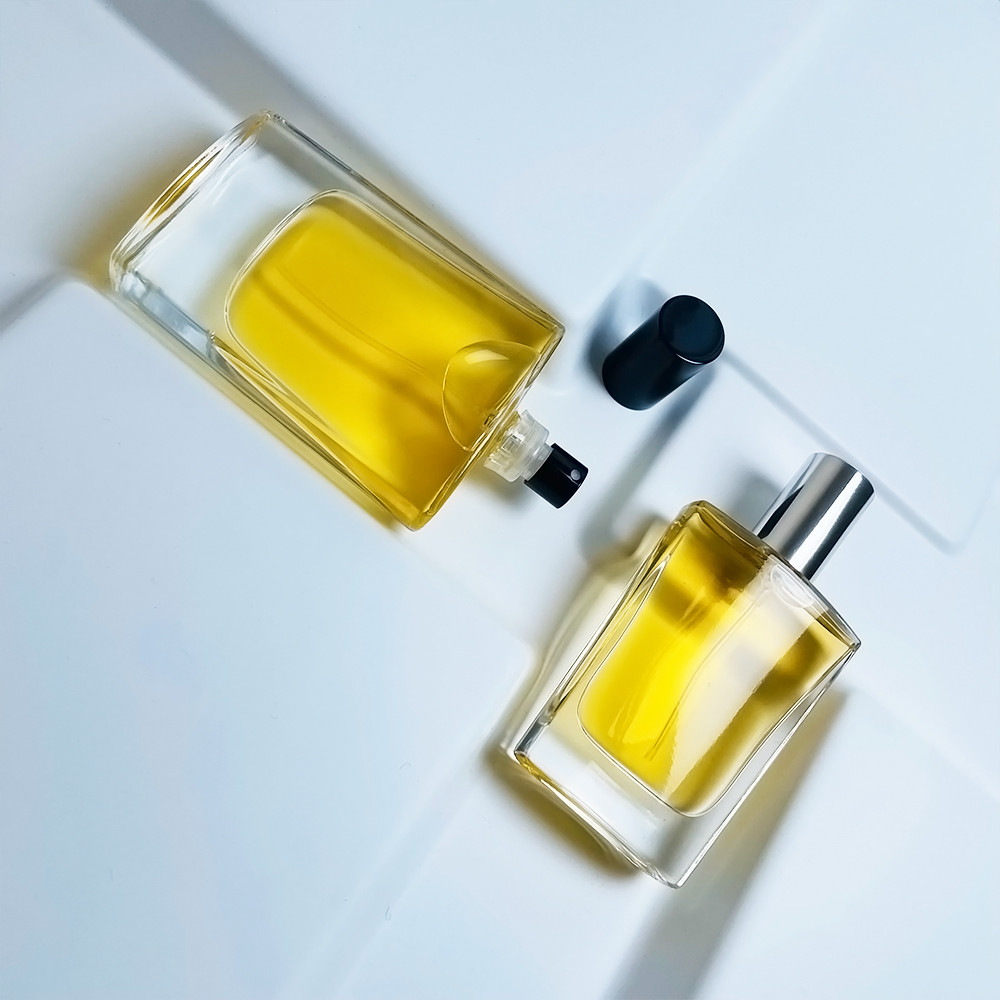 Whosale 50Ml Luxury Square Waist Perfume Bottle Factory Directly Sells Refillable Clear Glass Spray Perfume Bottles