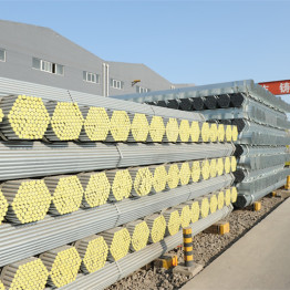 ASTM A53 Sch40 Galvanized Steel Pipes Threaded Ends with Sockets and Caps