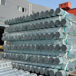 Blue Strips at Each Ends China Hot Dipped Galvanized Steel Pipe