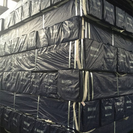 Export Woven Package Square Steel Pipe with Anti-rust Oil for Construction