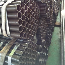 Anti-rust Oiled ERW Ms Steel Pipe Grooved Each End for Water Transport